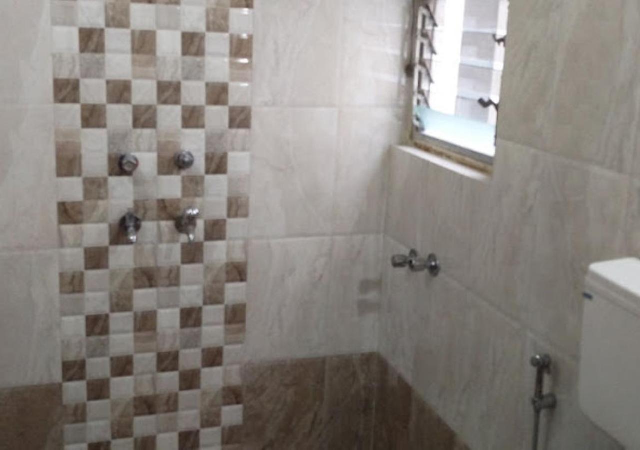 Hotel Satkar Shivajinagar 4*