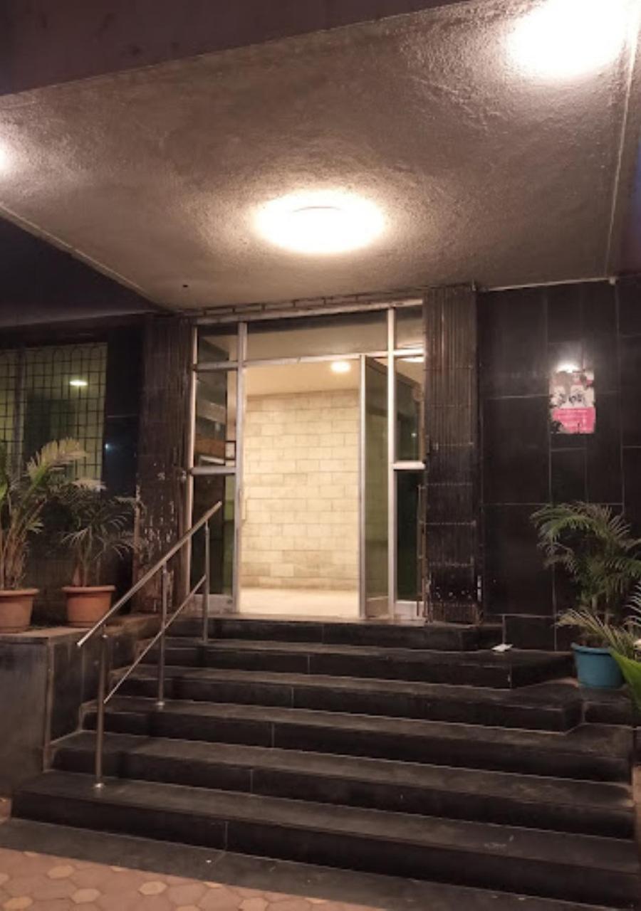 Hotel Satkar Shivajinagar 4*